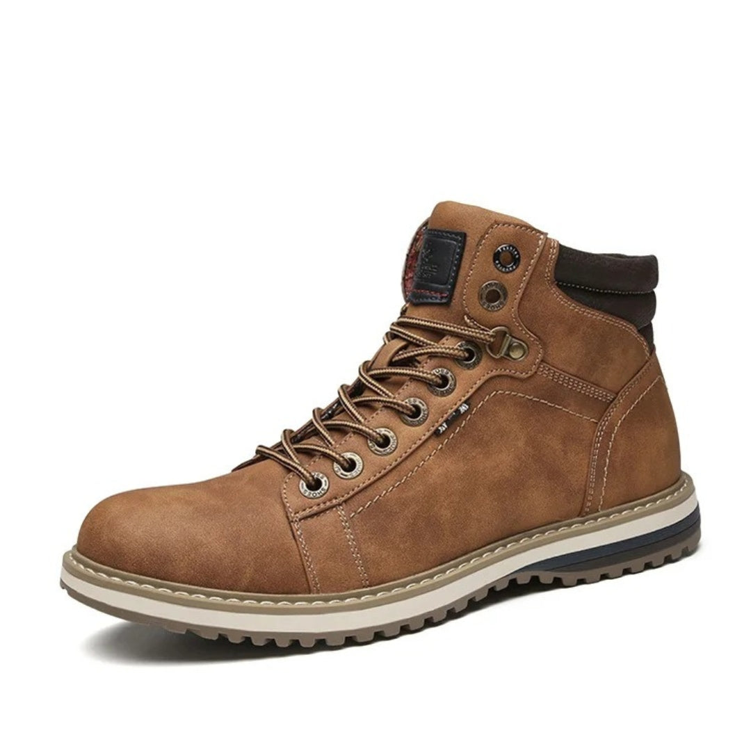 Bota Masculina Cano Alto em Couro Steven Harvey, botas masculinas, couro, cano alto, estilo masculino, bota couro, bota sofisticada, bota premium, durabilidade, conforto, estilo distinto, bota viril, design elegante, resistência, calçado masculino, bota premium, estilo exclusivo, moda masculina, calçado sofisticado, bota personalizada, bota versátil, bota resistente